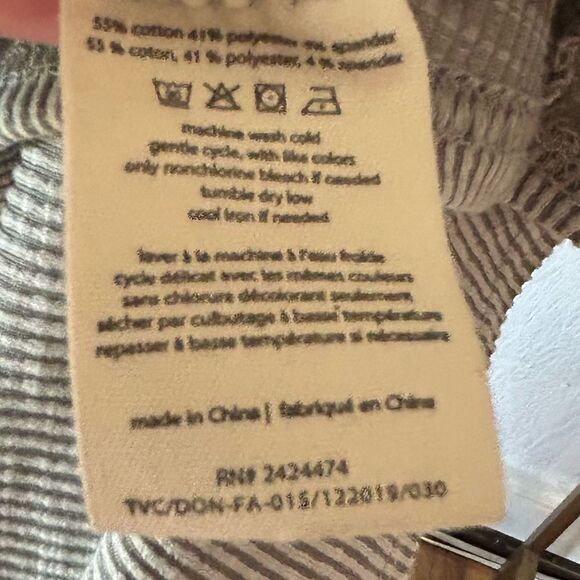 DONNI. Ribbed Sweater Coat, One Size Fits All - Picture 12 of 13